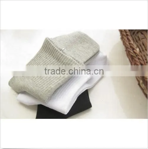 Fashion Men's Sport Ankle Low Cut Casual Cotton Socks Custom Socks photo-3