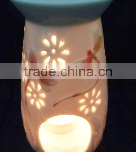 Hand Painted Ceramic Fragrance Oil Burner With Tealight Candle Factory Supply photo-4