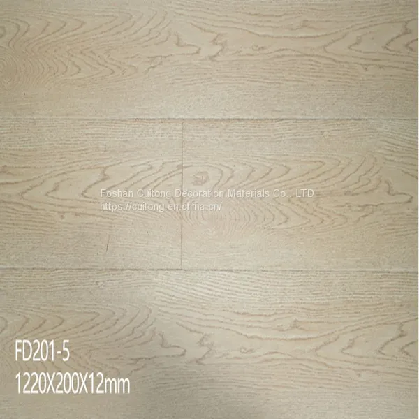 Foreign Trade HDF Floor Factory Apartment Retrofitted Wood Grain Composite Wood Flooring Cement Tile Self-leveling Laminate Floor photo-5