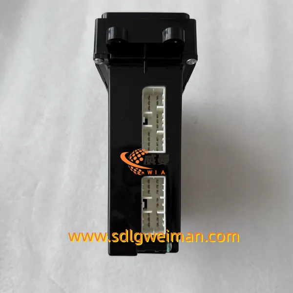 Original Hyundai 11N6-90431 Air Conditioner Control Panel for Excavator R160LC-7 R110-7 photo-2