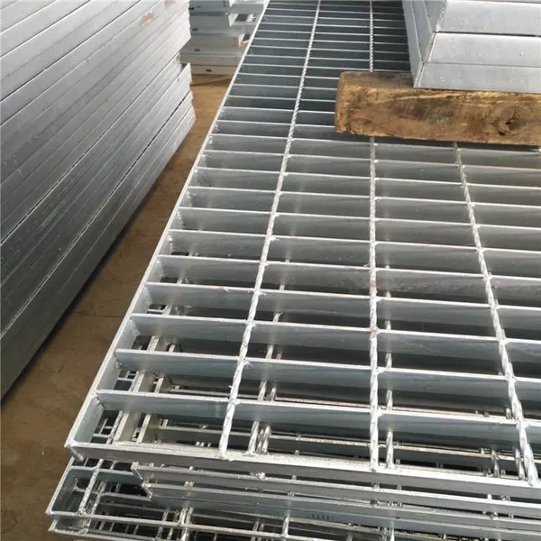 Hot-dip Galvanized Steel Grating, Galvanized Plugged Steel Grille, Drainage Ditch Grille Cover Plate, Hot-dip Galvanized Platform Tread Plate
