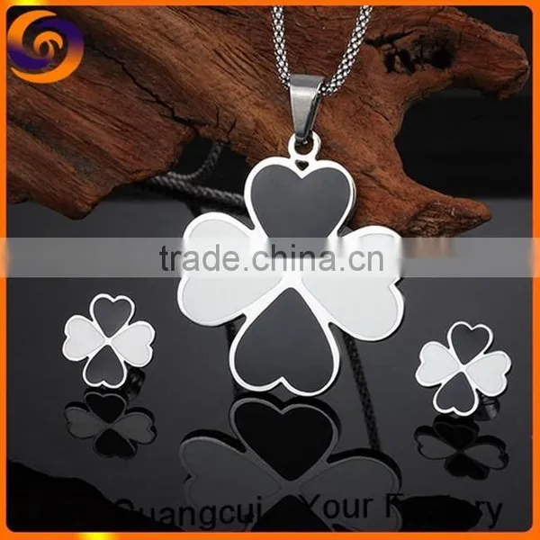 Stainless Steel Four Leaf Clover Necklace Jewelry Set