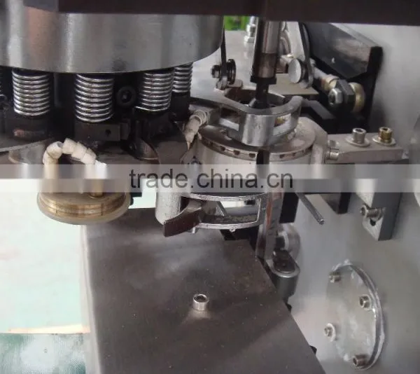 ShangHai Manufacturer Full Automatic High Speed Single Knot Bonbon Wrapping Machine With CE 0086-18321225863 photo-3