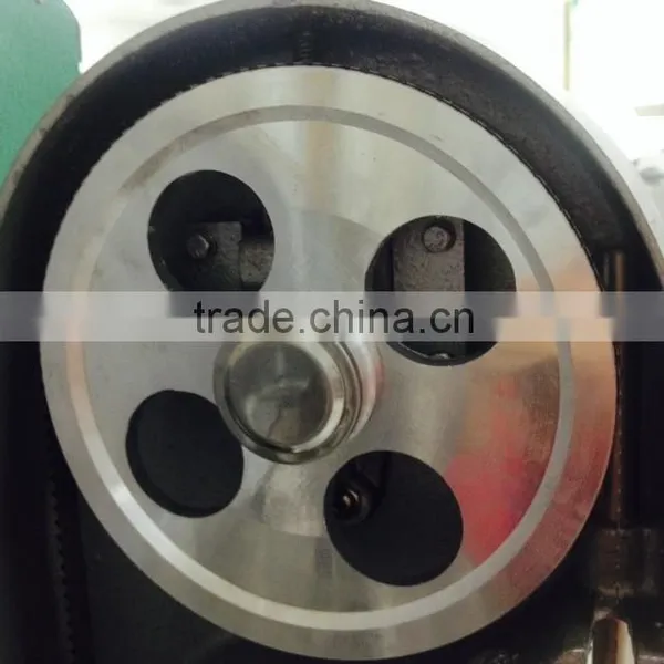 2015 Hot Sale Environmental Protection Bone Saw Machine photo-3