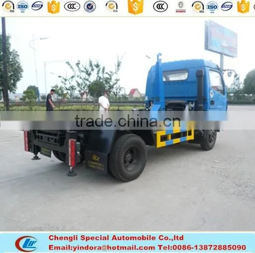 China Factory Hook Loader Garbage Truck photo-4