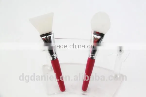 Single Cosmetic Red Crystal Plastic Handle Powder Makeup Brush photo-2