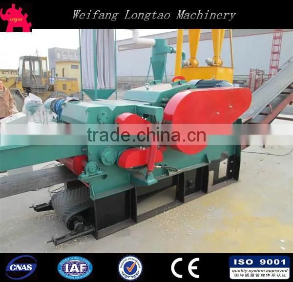 Mobile Large Capacity Wood Chipper With Conveyor Feeding Method for Sale