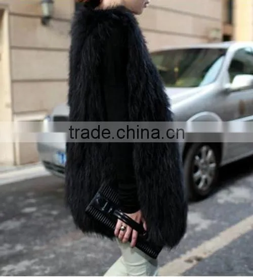 YR205 Europe Hot Selling Winter Real Raccoon Fur Vest/Dyed Hand Knitted Fur Vest photo-6