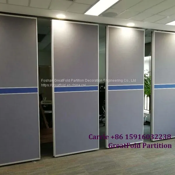 Manufacturer Movable Folding Glass Wood Partition Design for Restaurant photo-2