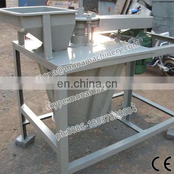 New Design and High Yield!! Walnut Sheller/walnut Nut Dehulling Machine/small Walnut Shelling Machine photo-2