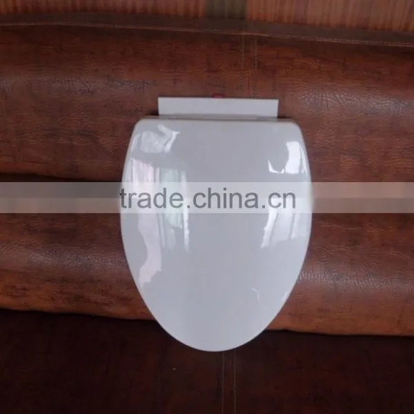 2015 Ceramic Toilet Seat Cover Factory Coloured Toilet
