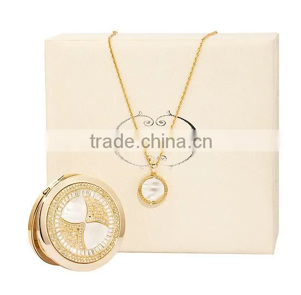 Fashion Hot Sale Shell Cosmetic Foldable Mirror photo-3