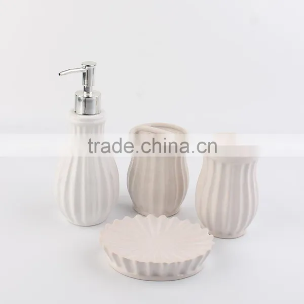 2016 New China Pigmented Ceramic Bathroom Accessories Bathroom Fittings Names photo-2