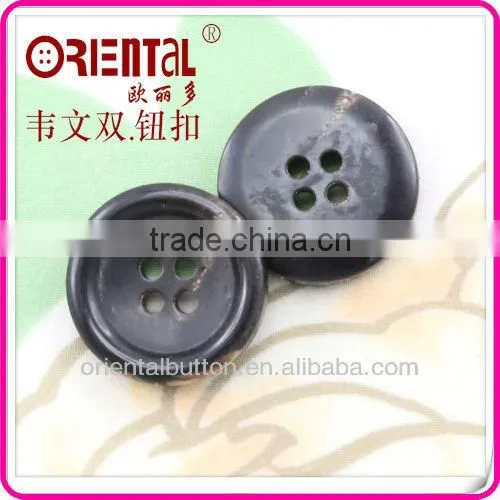 High Quality 4 Holes Natural Real Horn Button photo-2