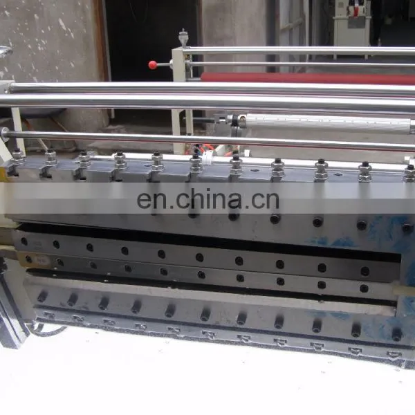 Automatic Non Woven Roll Fabric Cutting Machine photo-3