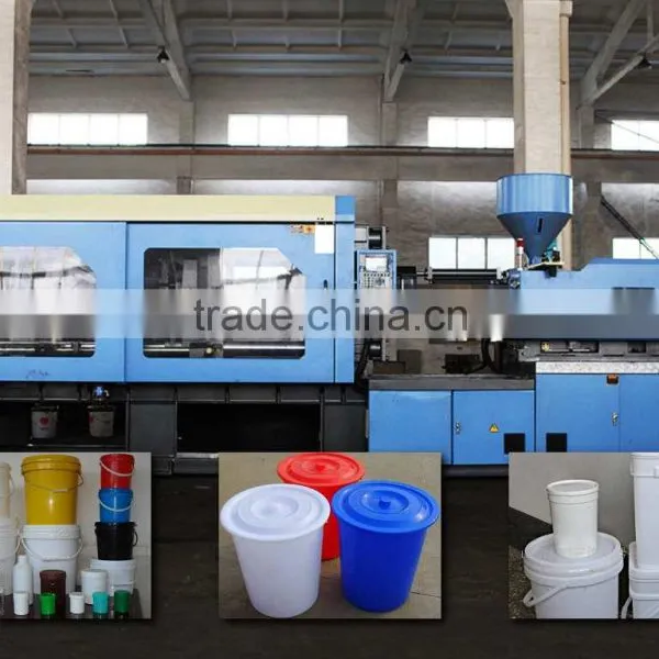 Plastic Container Injector