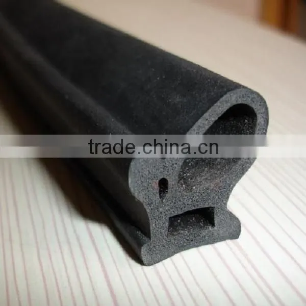 Hot Sale Epdm Rubber Foam Strips in China