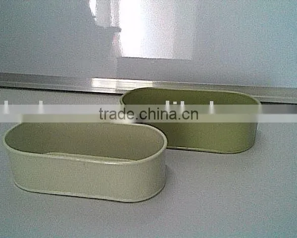 Oval Tin Flowerpot