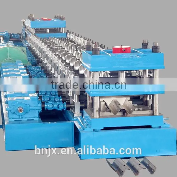 W Beam Steel Highway Guardrail Roll Forming Machine photo-3