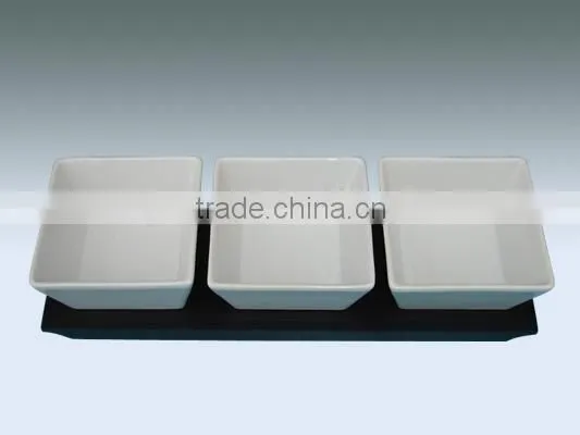 Porcelain Bowl With Wooden Base