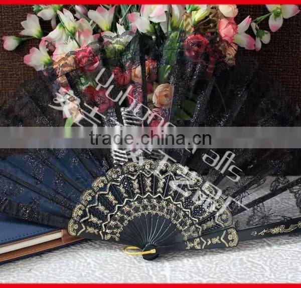 Beautiful Spanish Style Lace Plastic Fan photo-2
