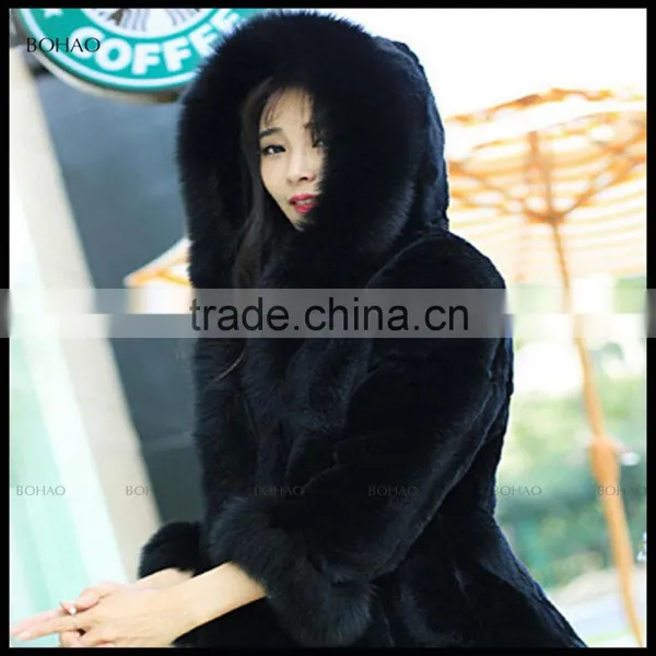 Made in China Hot Selling Girls Faux Fur Rabbit Overcoat photo-4