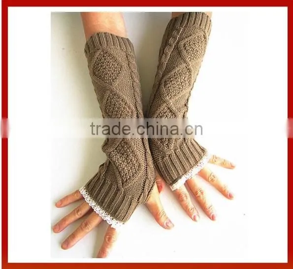 2015 New Design Knitted Lace Trim Gloves/New Pop Button Sided Lace Trim Mma Gloves Wholesale photo-3