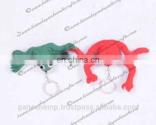 felt frog key ring FKR-412