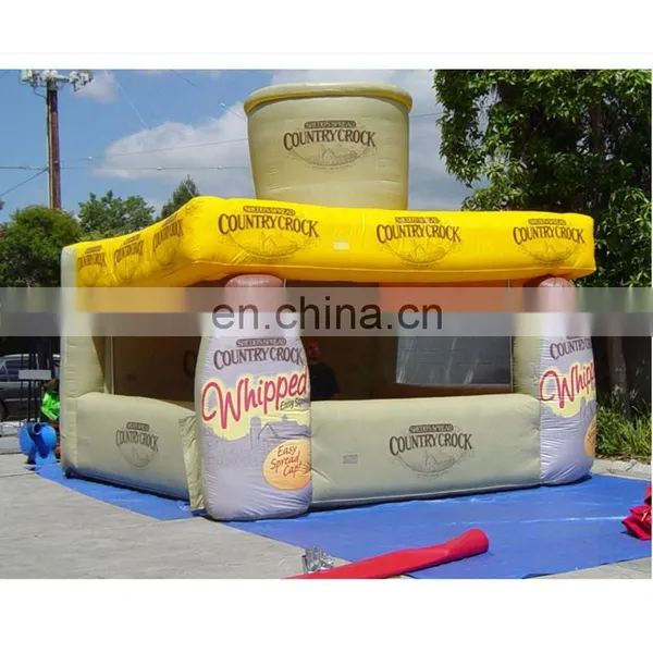 Beautiful Christmas Theme Inflatable Christmas Hat Kiosk For Festival Events photo-5