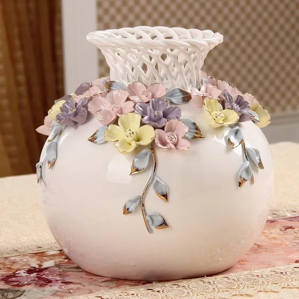 Hand Knit Artificial Flower White Round European Style Creative Ceramic Vase For Dining Table photo-5
