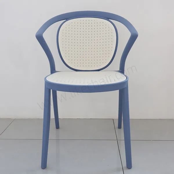 Hot Selling Stackable Plastic Dining Chair for Apartment Entry & Commercial Use-Modern Design Living Room Furniture
