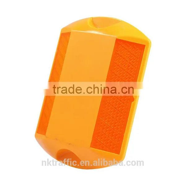 Practical Multi-faceted Reflector Road Stud photo-4