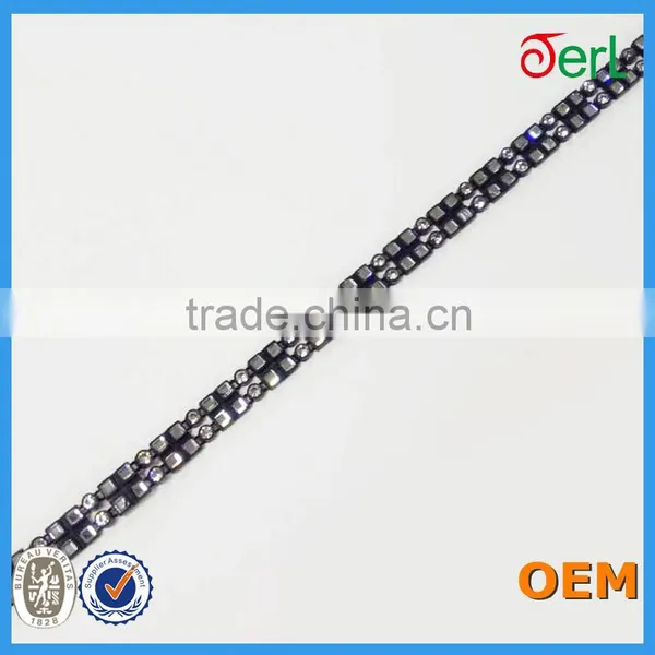 High Quality Bling Plastic Base Rhinestone Trim Jeweled Trims for Garments photo-4