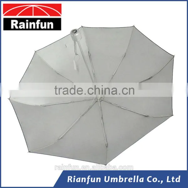 Wholesale UV Protection Manual Rain 3 Folding Umbrella With Case photo-3