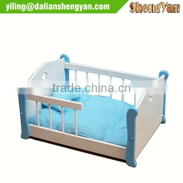 Homemade Low Price Wooden Frame Dog Beds photo-2