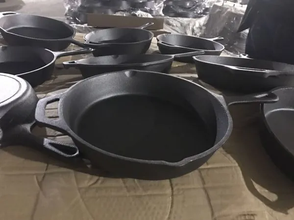 Hiseph Cast Iron Pan Skillet 3 Set With Handle HS-4 12 photo-3