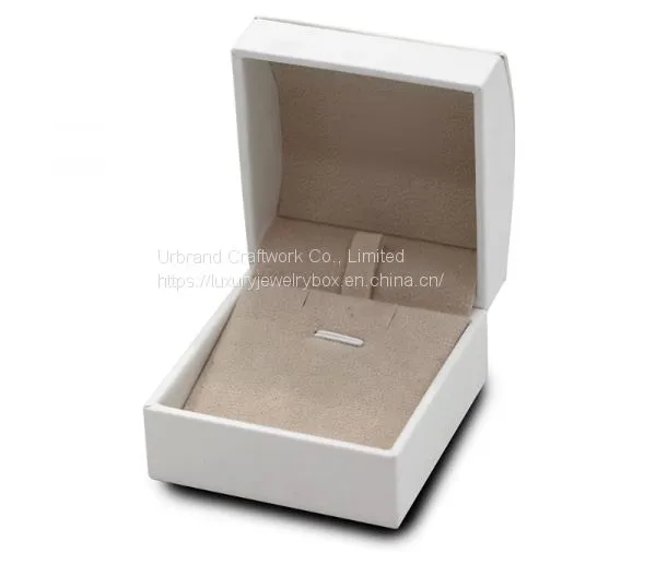 Plastic Jewelry Box for Fashion Brand Jewelry, Plastic Box Covered With White PU Outside ​and Velvet Paper Inside. photo-2