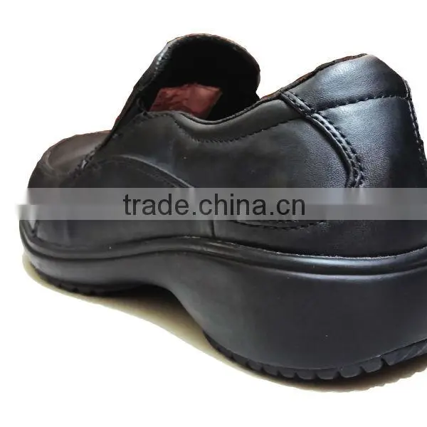 Professional Safety Shoes Manufacturer Low Cut No Lace Safety Shoes for Women photo-4
