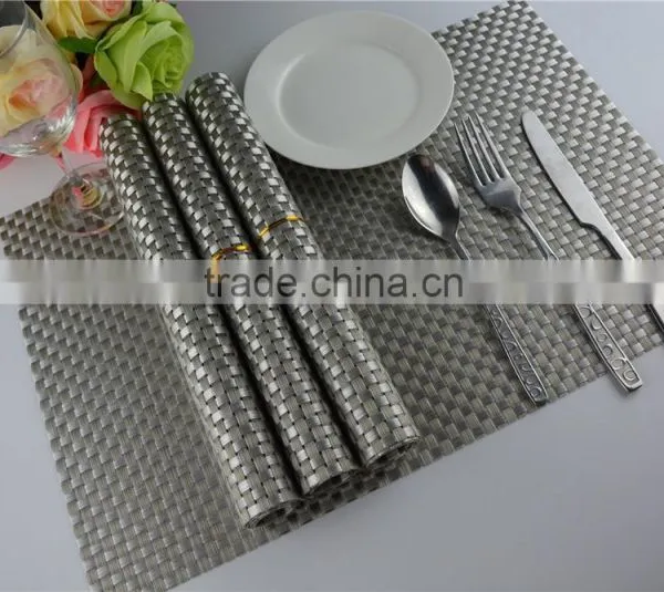 High Quality 45*30cm PVC Silver Woven Mesh Placemat 8*8 Gold Color Placemat Table Mat Runner Dining Mat photo-4