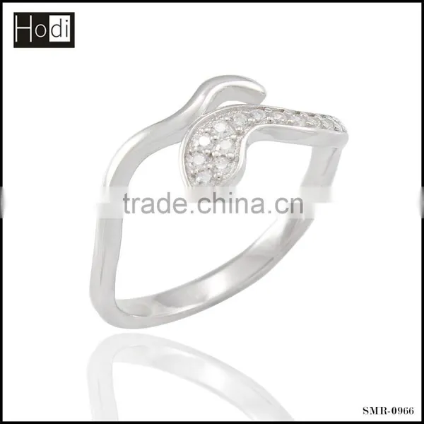 2016 New Design Ladies Finger Ring Wholesale Fashion Silver Ring Woman Sterling Silver Jewelry
