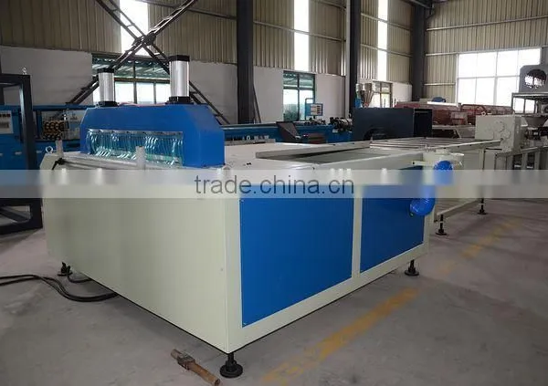 2015 New Designed 800mm Width PVC Board Production Line photo-5