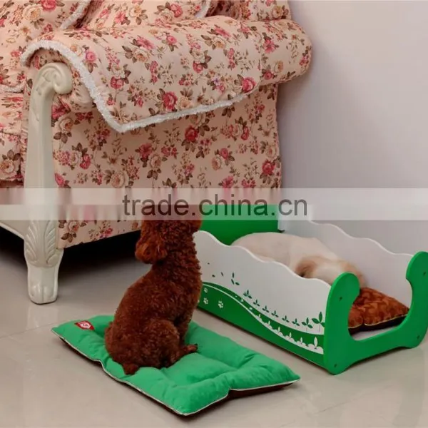 Luxury Top Quality New Design Solid Wooden Dog Bed Handmade Dog Bed Wooden Pet Cat Bed