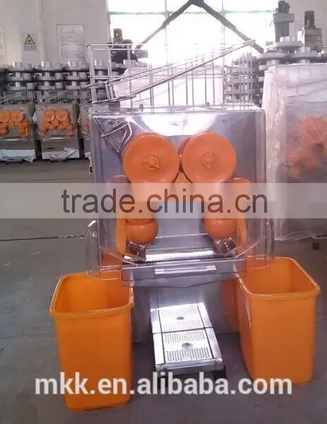 Fresh Orange Juice Squeezing Machine photo-5