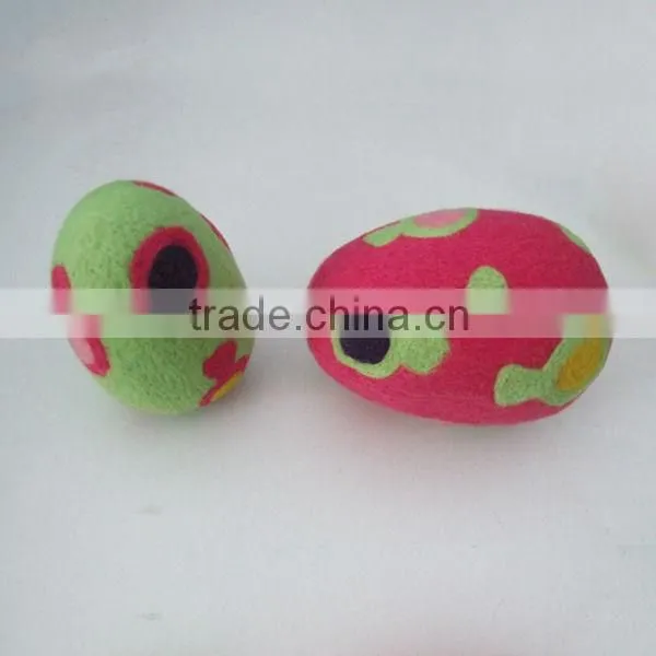 Wool Felt for Craft Egg With Colourful Spots