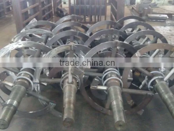 Hot Sale Pig Feed Crusher and Mixer Bird Feed Crushing and Mixing Machine/corn Crusher and Mix Machine photo-2