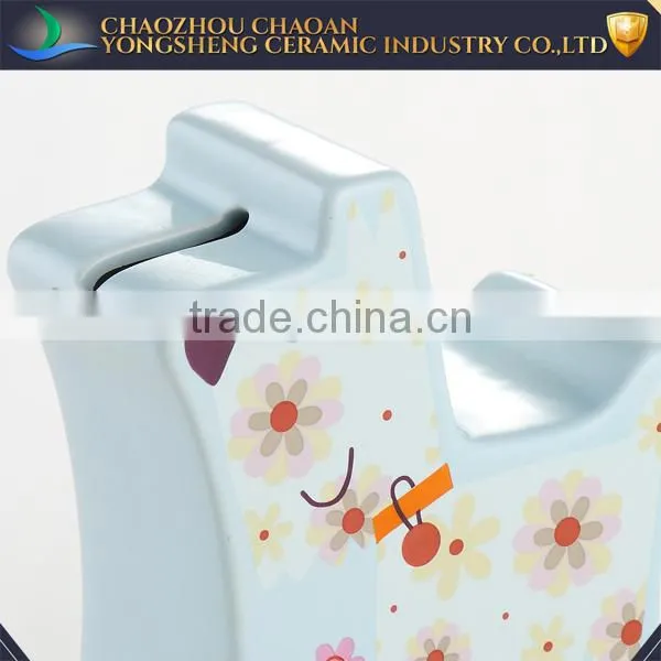 China Product Wholesale Ceramic Dog Piggy Bank for Gift photo-2