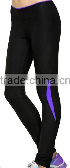 Wholesale Women Custom Printed Leggings photo-3