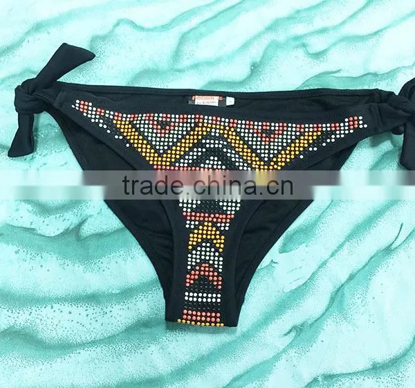 Classic Style Youg Girls Swimear Iron Bead Design Sexi Hot Girl Bikini photo-4