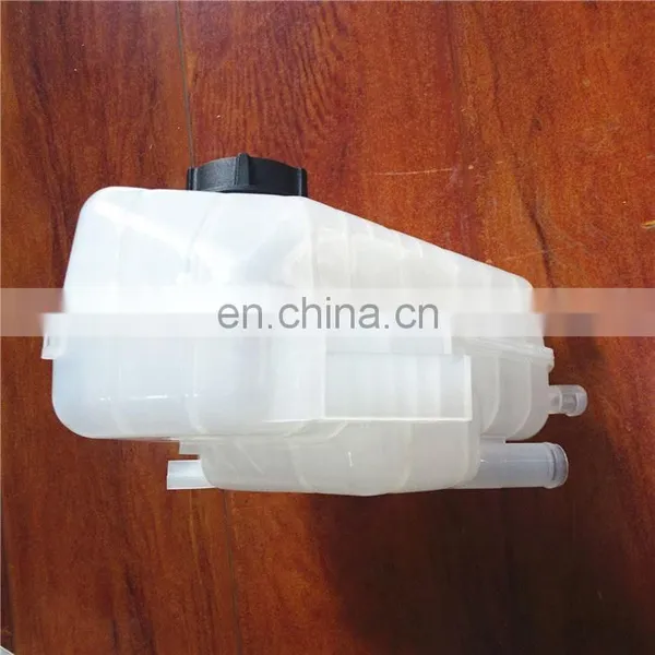 White Ford Pickup Engine Water Expansion Tank 8V218K218AB Wholesale photo-4