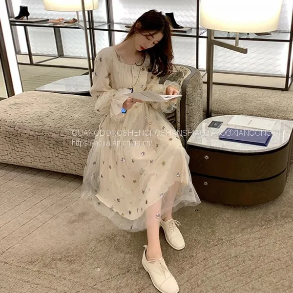 Dress photo-3